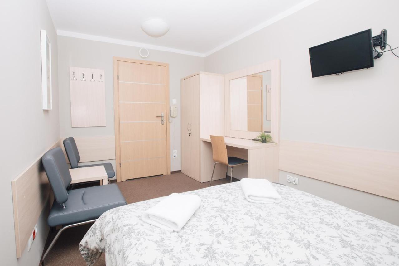 Strumyk Hostel Krakow Ngoại thất bức ảnh