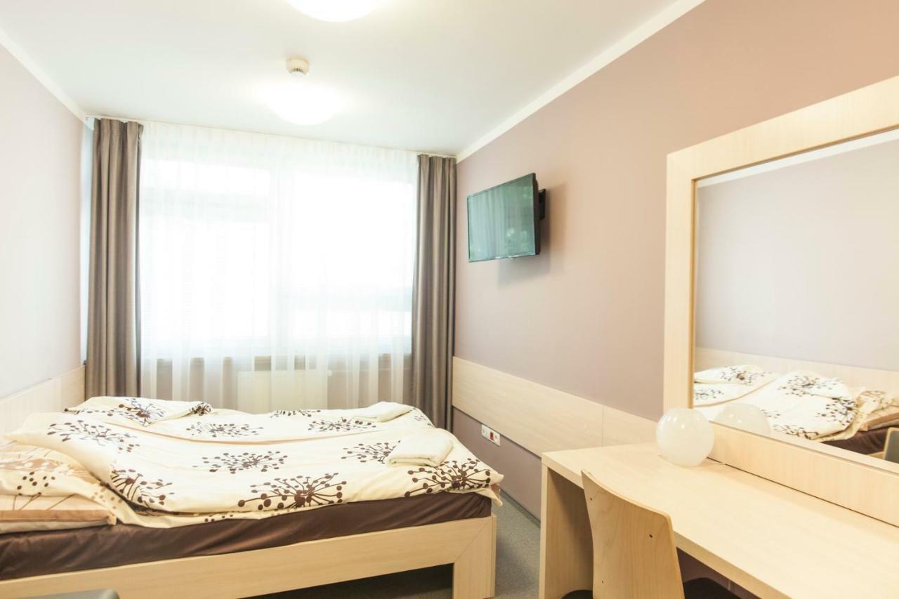 Strumyk Hostel Krakow Ngoại thất bức ảnh