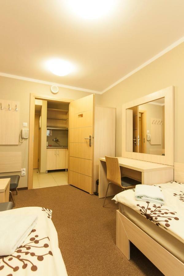Strumyk Hostel Krakow Ngoại thất bức ảnh